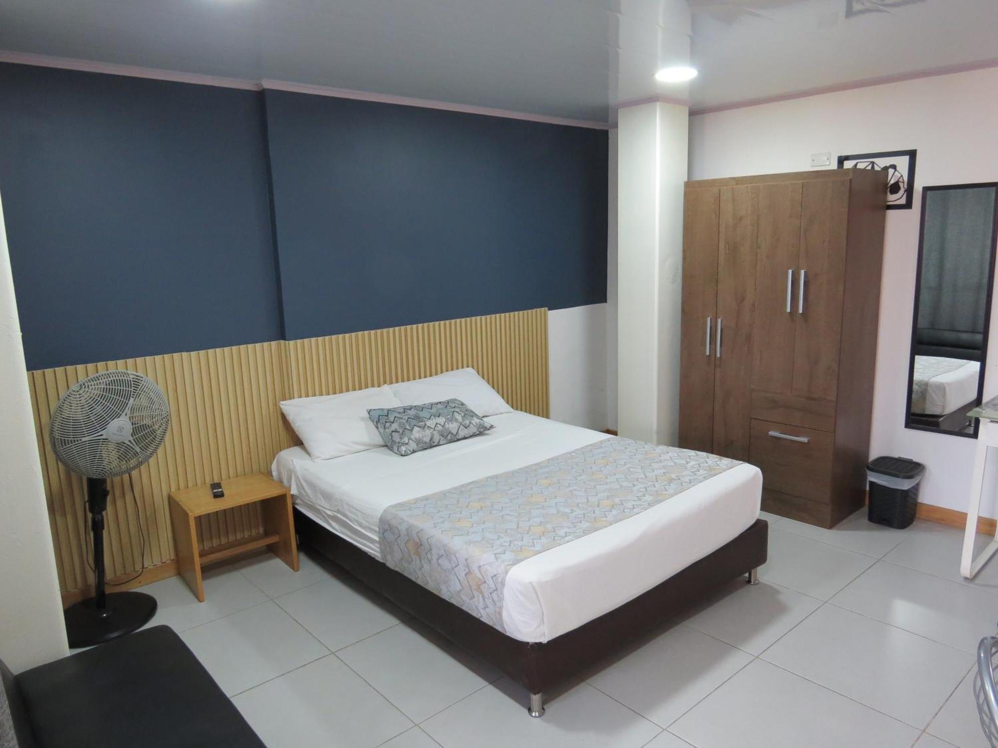 Hotel A & A Santa Alejandria Меделин Екстериор снимка