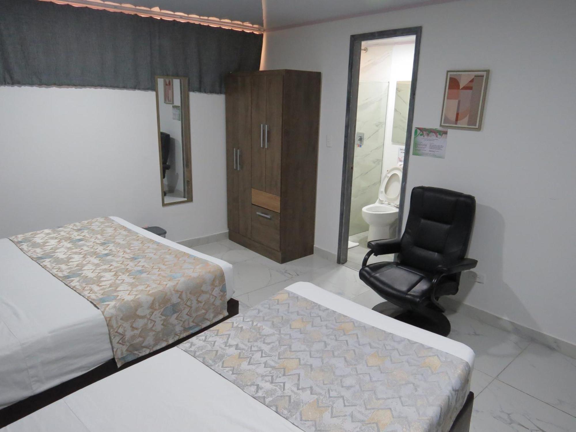 Hotel A & A Santa Alejandria Меделин Екстериор снимка