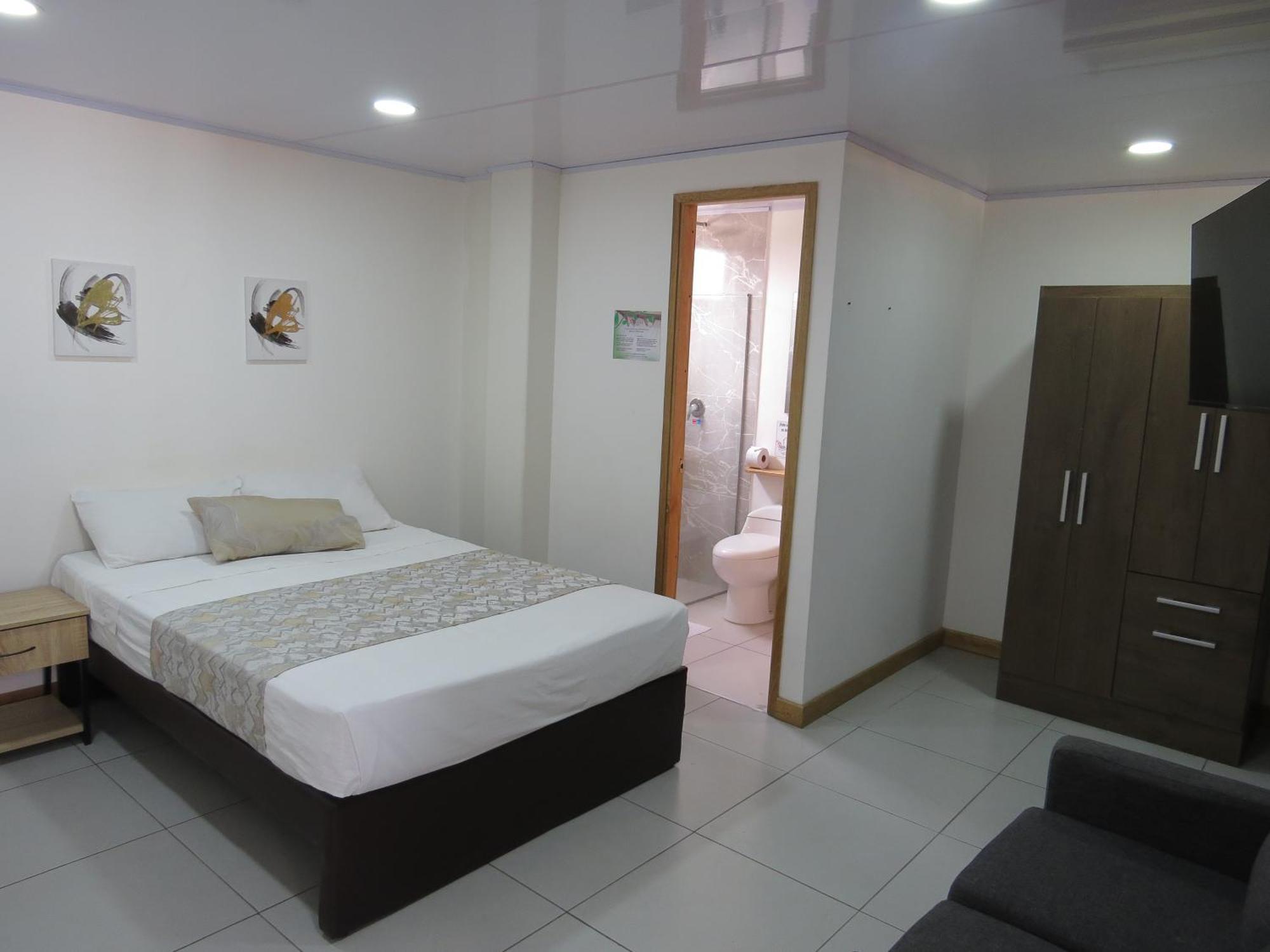 Hotel A & A Santa Alejandria Меделин Екстериор снимка
