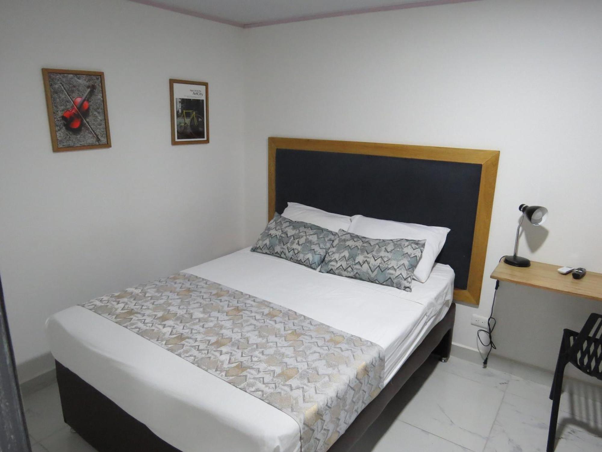 Hotel A & A Santa Alejandria Меделин Екстериор снимка